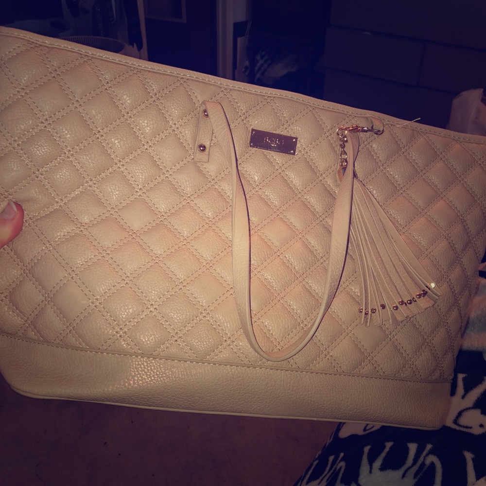 Cream BCBG cute bag